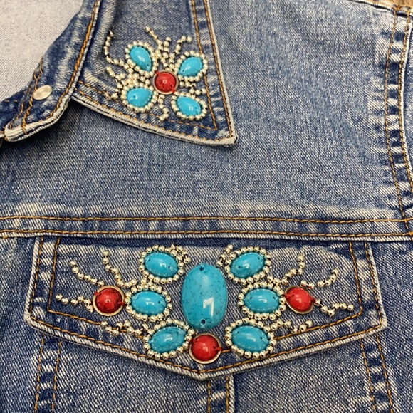 V Christina Women's Medium Blue Southwestern Influenced Jean Jacket - Picture 7 of 10